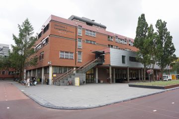 gebouw-martinusjlangeveldgebouw-1800x1200p-1